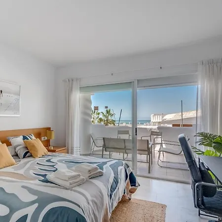 Apartamento Puerto Marina Sea Views *