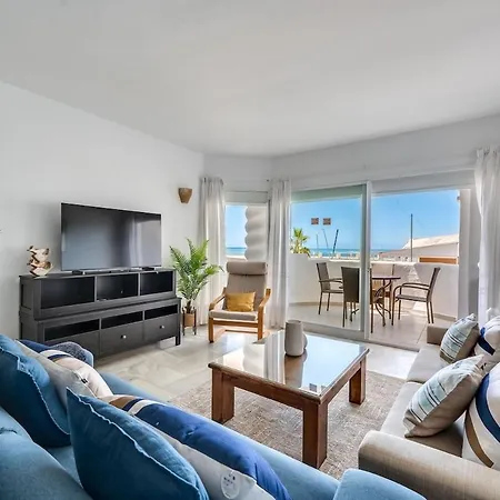 Apartamento Puerto Marina Sea Views *