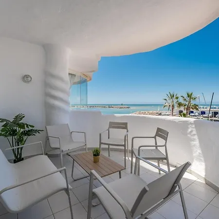 Puerto Marina Sea Views Apartamento Benalmádena